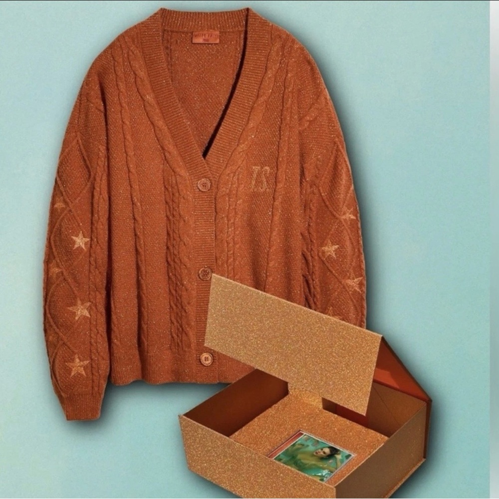 FACTORY SEALED - Taylor Swift 'The Life of a Showgirl' Cardigan Box Set -  XS/SM